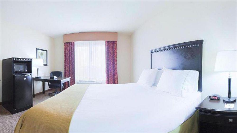 Holiday Inn Express Hotel And Suites Altus By Ihg Esterno foto