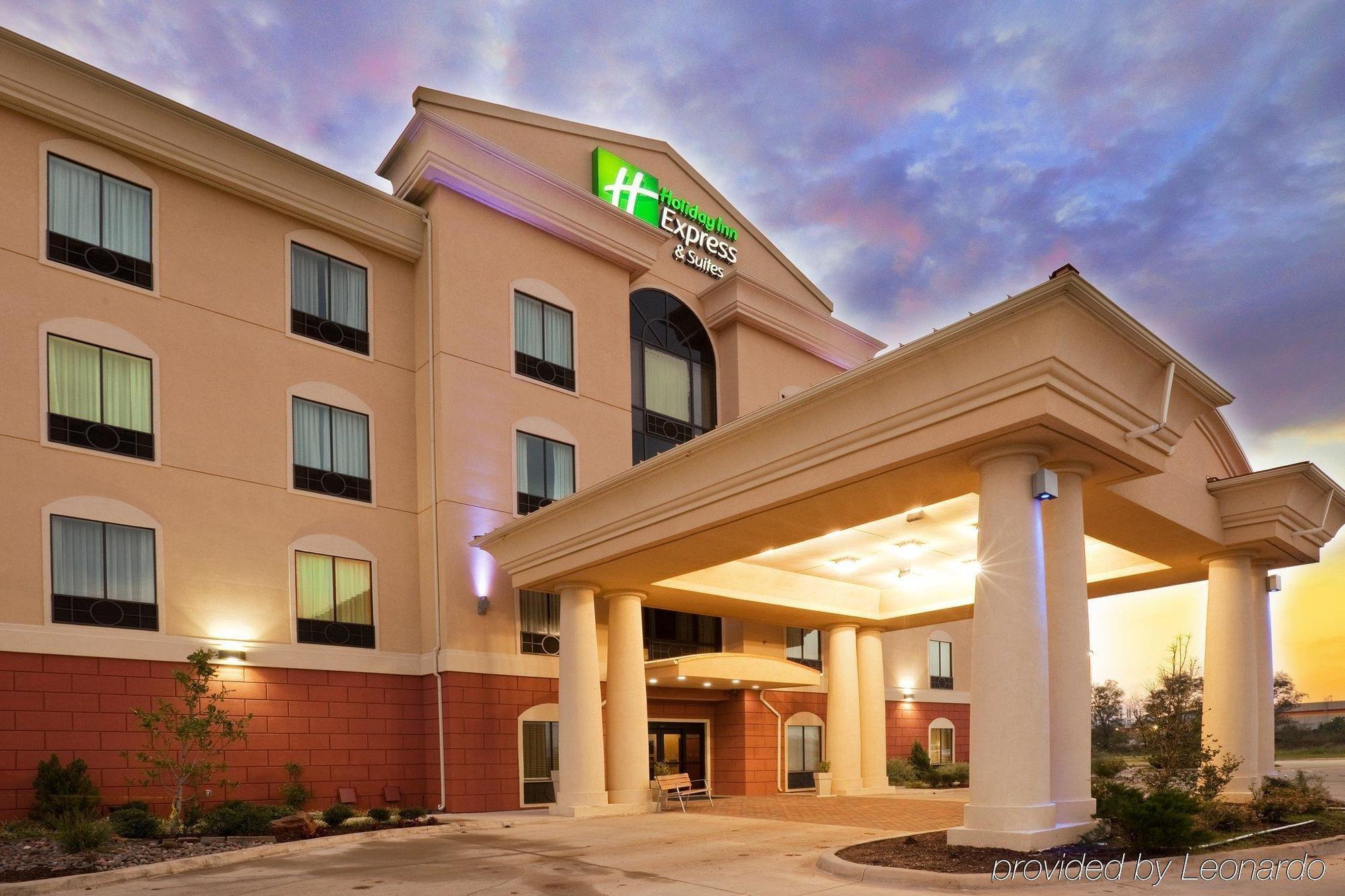 Holiday Inn Express Hotel And Suites Altus By Ihg Esterno foto