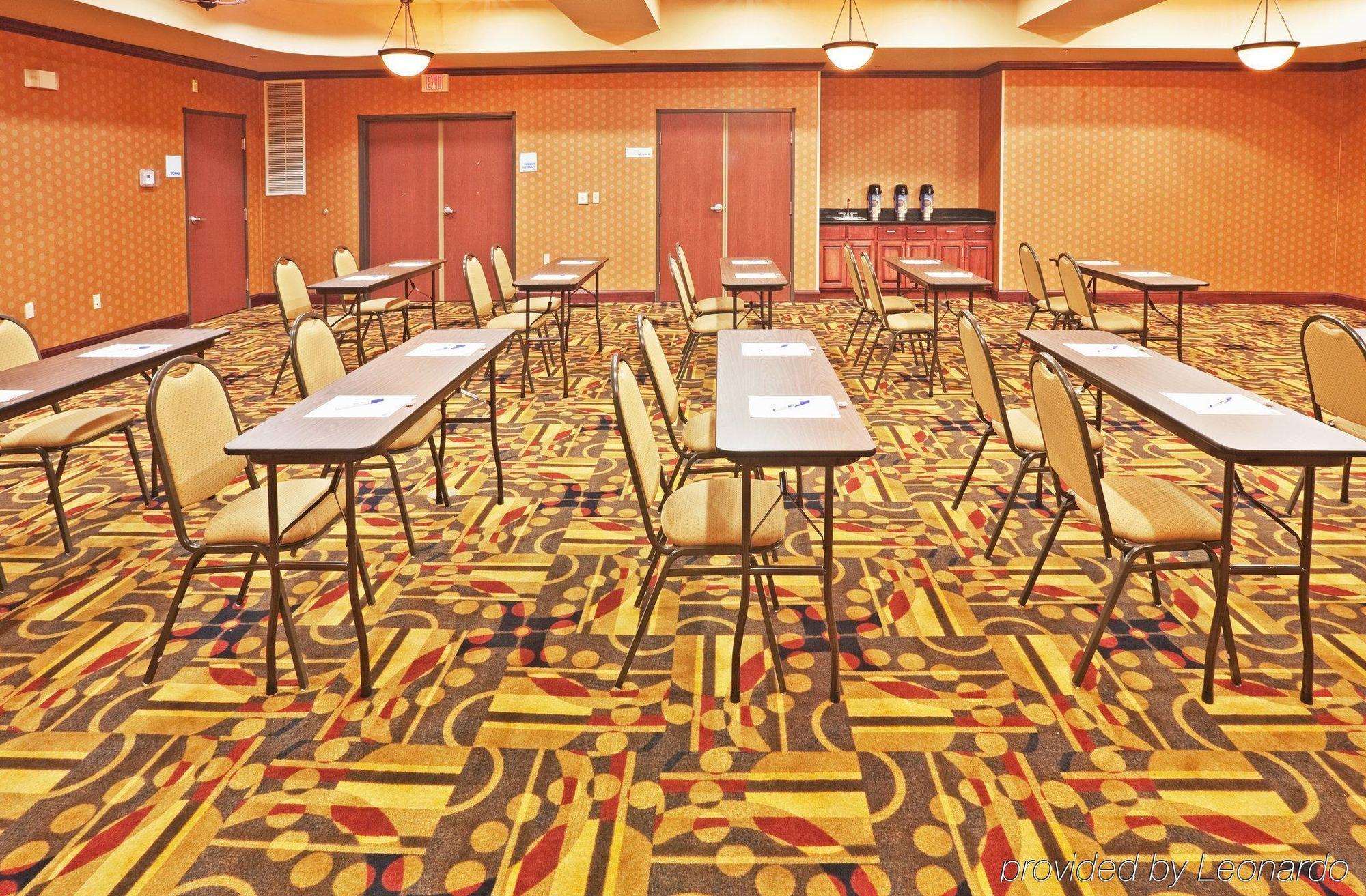 Holiday Inn Express Hotel And Suites Altus By Ihg Esterno foto