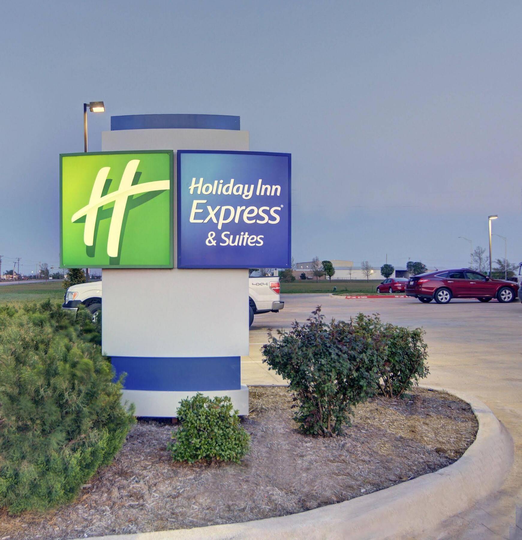 Holiday Inn Express Hotel And Suites Altus By Ihg Esterno foto